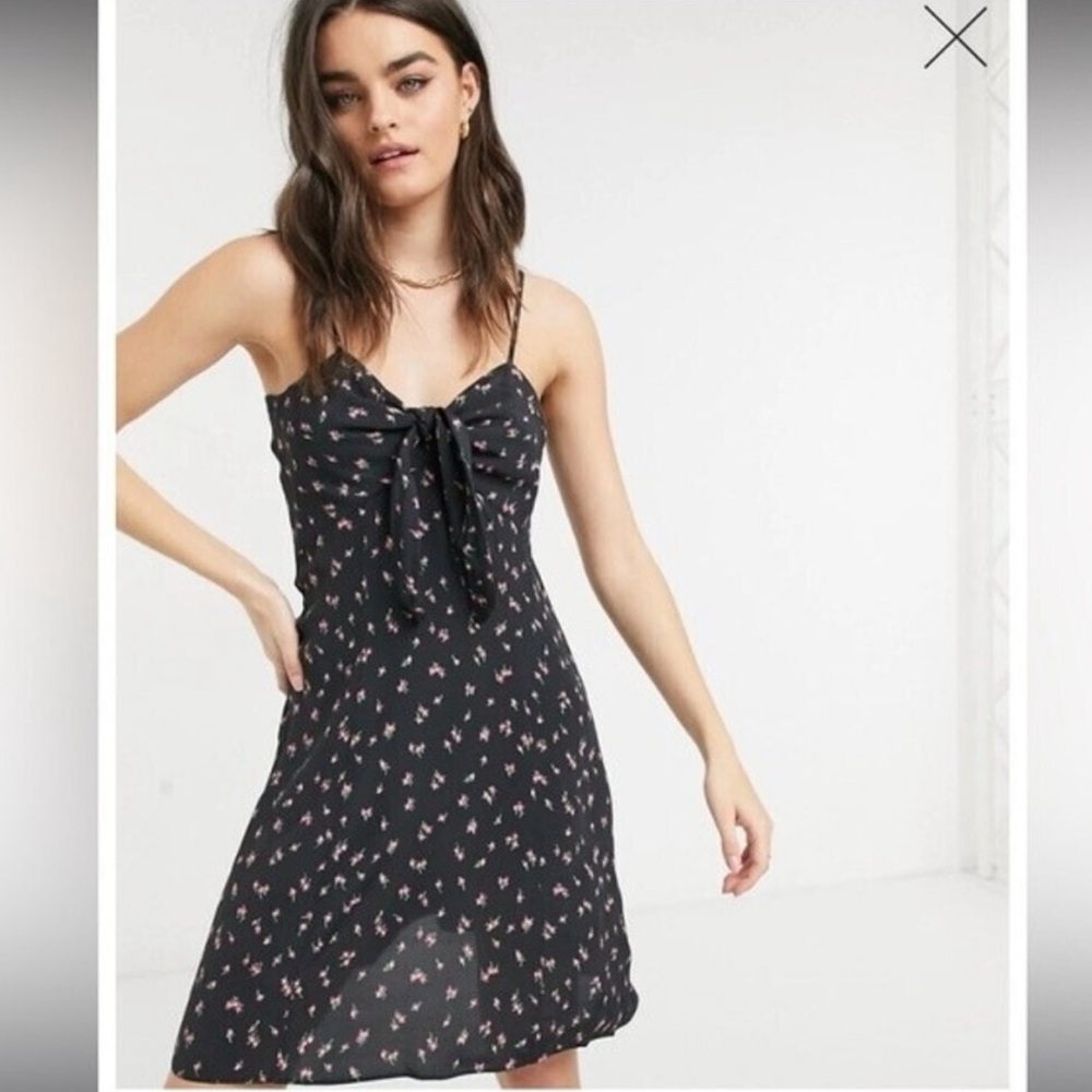 & Other Stories Black Floral Flowy Front Tie Mini Dress Size 10